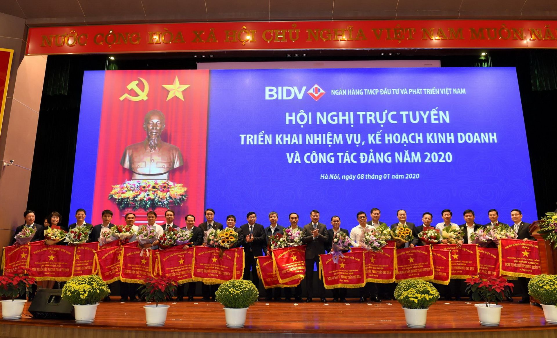 bidv tiep tuc la ngan hang thuong mai lon nhat viet nam ve quy mo tai san