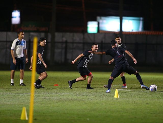 U23 Jordan không tập chiến thuật khi truyền thông Việt Nam xuất hiện u23 jordan canh giac cao do voi gioi truyen thong viet nam