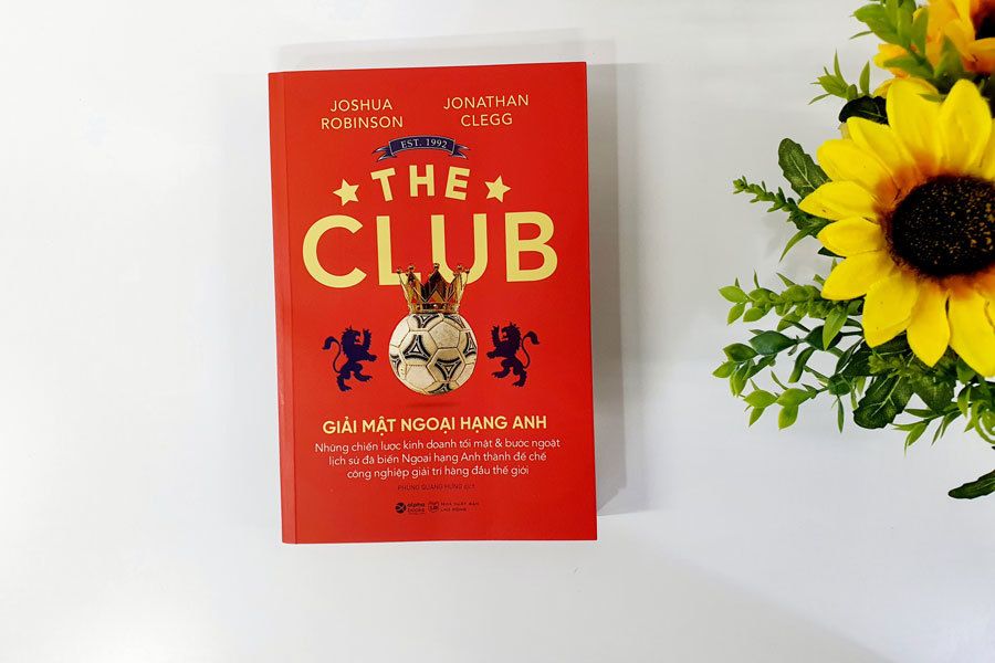 Hai cuốn sách giải mã ngành công nghiệp giải trí siêu lợi nhuận