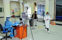 trung quoc keu goi su dung tiet kiem cac thiet bi bao ho chong ncov