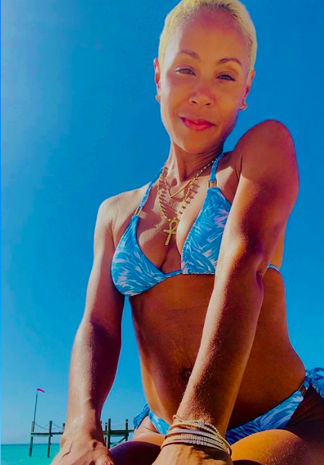 Sao quốc tế làm gì để tạm biệt năm cũ, đón chào năm mới?