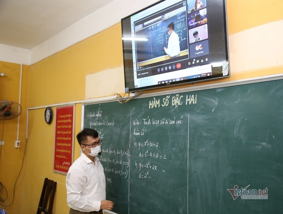 Covid-19: Bảo vệ thể chất và tinh thần khi trẻ đi học trở lại, vấn đề đau đầu của phụ huynh