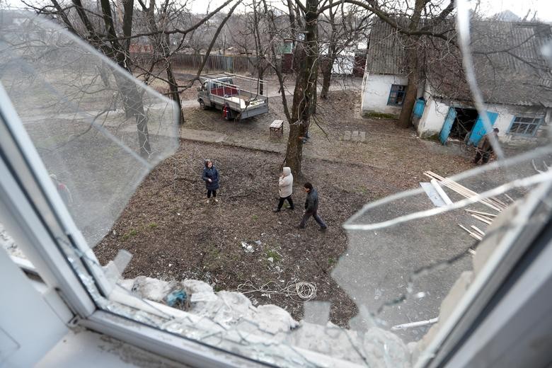 Khung cảnh 'căng như dây đàn' tại khu vực Đông Ukraine