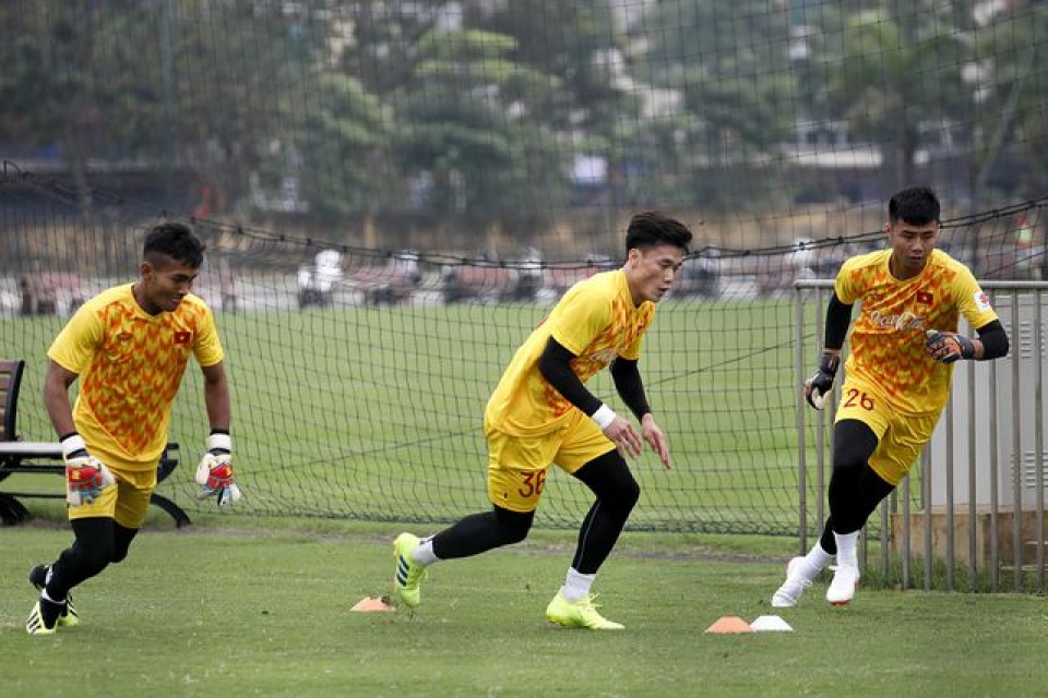 dinh trong tro lai quang hai phai tap rieng o u23 viet nam