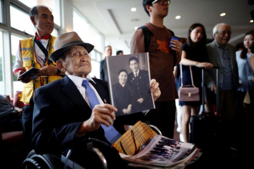 bat dau tim kiem hai cot binh si tu tran trong chien tranh trieu tien