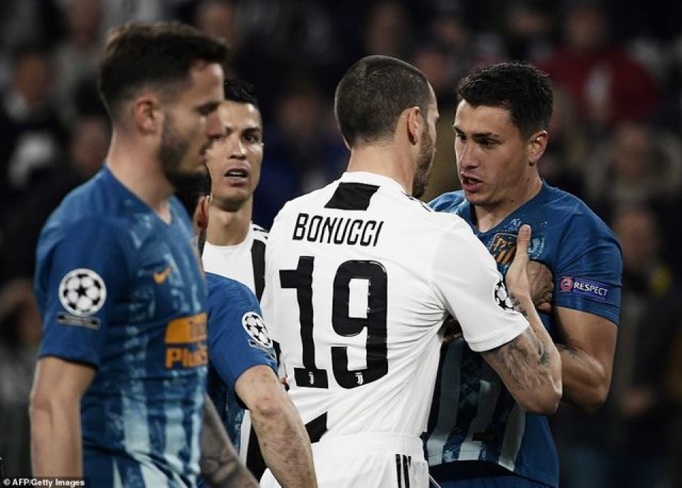 nhung khoanh khac cronaldo toa sang dua juventus vao tu ket champions league