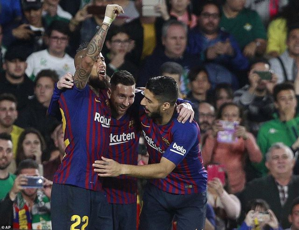 khoa nh kha c to a sa ng cu a messi ta i villamarin