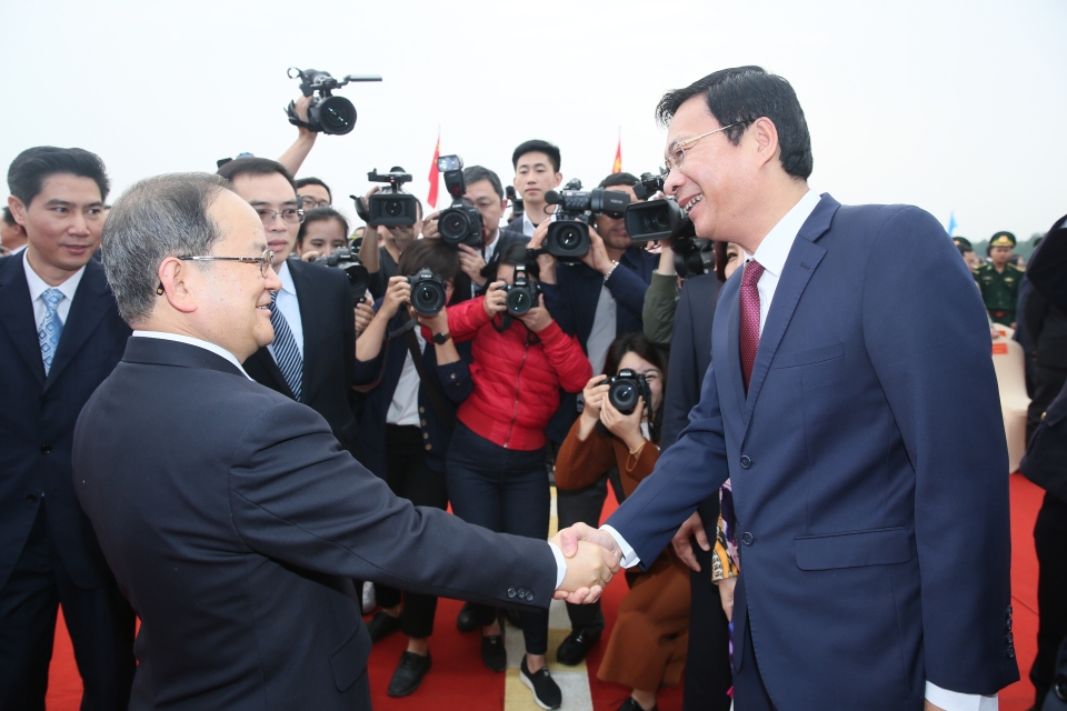 quang ninh thong quan cau bac luan ii thuc day hoat dong giao thuong qua bien gioi