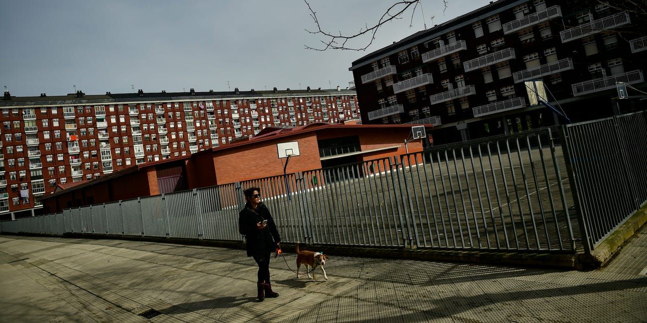 tay ban nha cung dong cua phong covid 19