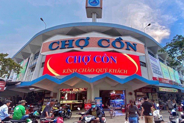 Lạc vào thiên đường ẩm thực cả trăm món Du lịch Đà Nẵng: Lạc vào chợ Cồn, 'thiên đường ẩm thực' cả trăm món