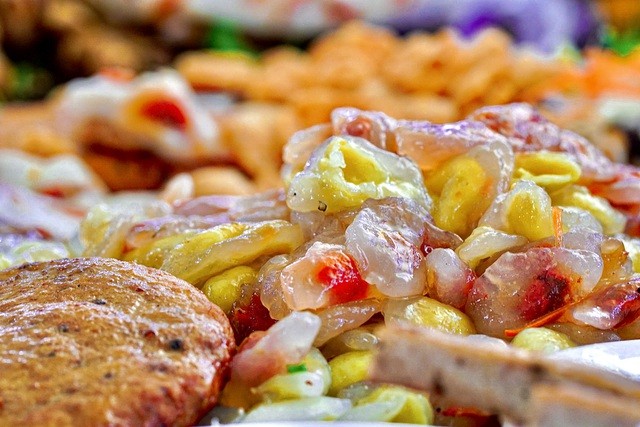 Lạc vào thiên đường ẩm thực cả trăm món Du lịch Đà Nẵng: Lạc vào chợ Cồn, 'thiên đường ẩm thực' cả trăm món