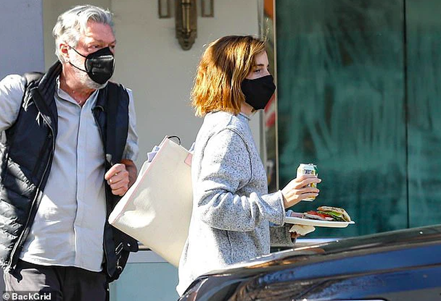 Emma Watson tạm dừng đóng phim và không còn hoạt động trên mạng xã hội gần 2 năm qua.