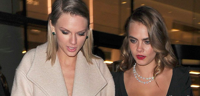 Vào năm 2013, Taylor Swift đã tham gia biểu diễn tại show thời trang của Victoria's Secret. Dĩ nhiên, nữ ca sĩ xinh đẹp đã không bỏ lỡ cơ hội này để kết bạn với những chân dài đình đám, trong đó có Cara Delevinge. Sau này, Cara Delevinge cũng đã nhận lời góp mặt trong MV ca nhạc Bad blood của cô bạn thân.