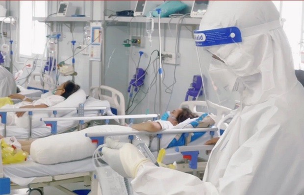 Vinh danh 10 thầy thuốc trẻ tiêu biểu trong phòng, chống dịch Covid-19