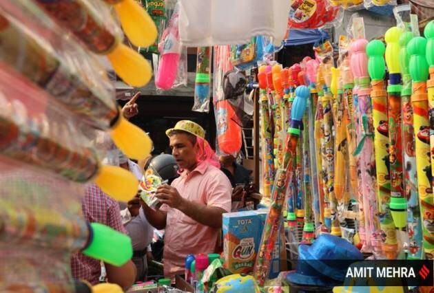 Ngập tràn sắc màu tại lễ hội Holi ở Ấn Độ