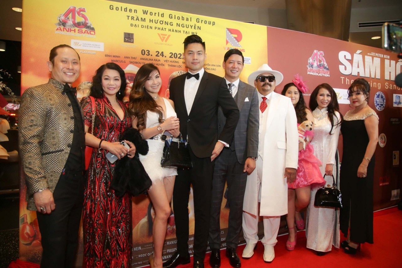 Khách mời tham dự Lễ ra mắt phim “Sám hối”. Khách mời tham dự Lễ ra mắt phim “Sám hối”.