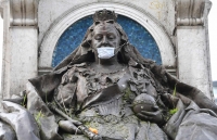 who khuyen khich dung khau trang de han che su lay lan dich covid 19