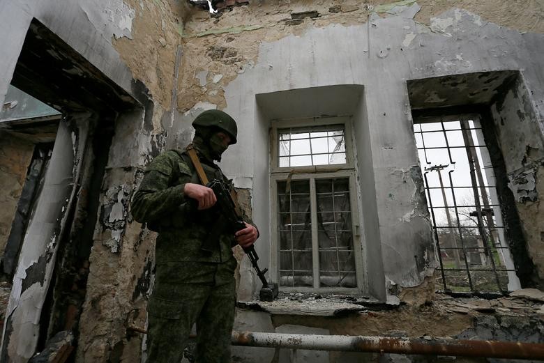 Căng thẳng Nga-Ukraine: Không khí chiến sự bao trùm miền Đông Ukraine