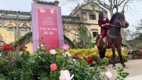 Tràn ngập sắc hoa tại Lễ hội tình yêu và hoa hồng năm 2022 ở Bắc Hà, Lào Cai