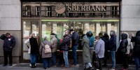 Xung đột Nga-Ukraine: Các tổ chức tài chính kiếm lời trong khủng hoảng và rủi ro