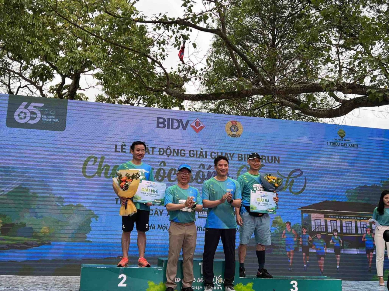 Khởi động giải chạy BIDV: Cho cuộc sống xanh