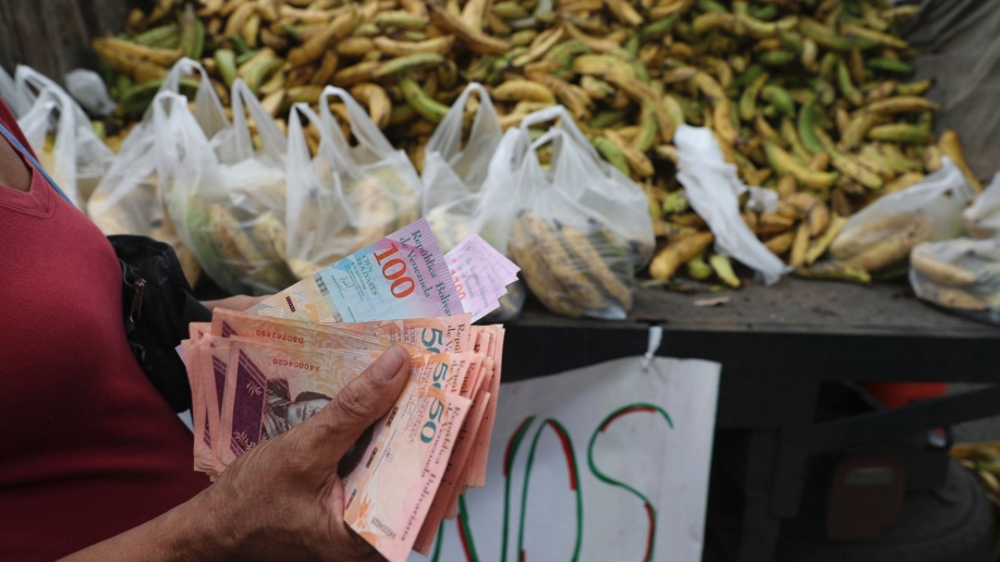 venezuela bo kie m soa t ngoa i te va tie p nha n them hang vien tro tu trung quoc