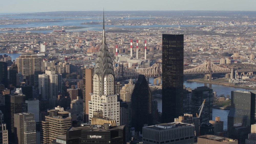 kha m pha da i ba n doanh cu a de che bat dong san donald trump