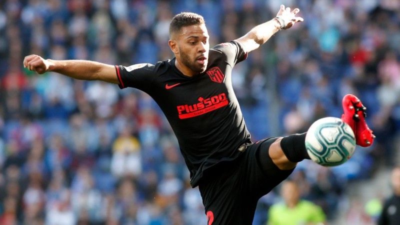 hau ve renan lodi cua atletico madrid mac covid 19