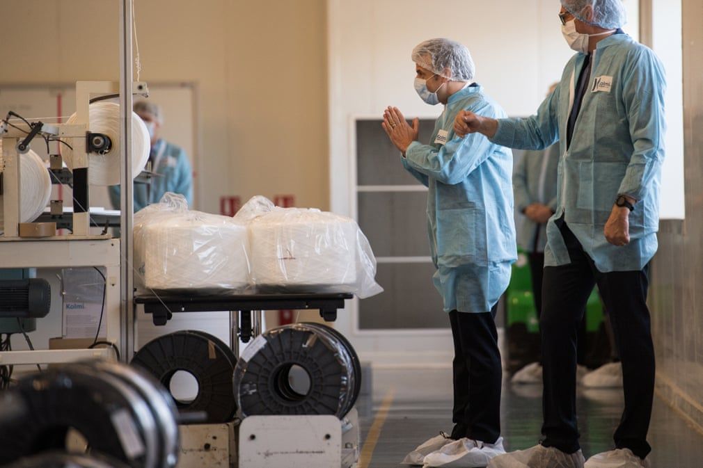 khi lanh dao cac nuoc phai deo khau trang phong covid 19