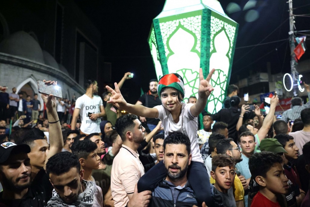 Cảm xúc vỡ oà của người dân Palestine trước thoả thuận ngừng bắn giữa Israel Hamas
