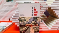 Ra mắt đồng thời vở sân khấu và tiểu thuyết về Chủ tịch Hồ Chí Minh