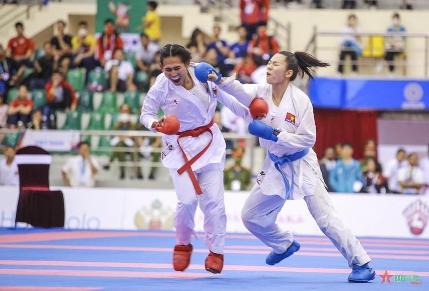 Karate Việt Nam đã kết thúc chuyến thi đấu thành công của mình tại SEA Games 31 với 7 huy chương vàng. Karate Việt Nam đã kết thúc chuyến thi đấu thành công của mình tại SEA Games 31 với 7 huy chương vàng.