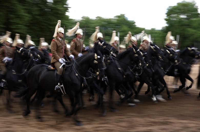 Công tác chuẩn bị Lễ kỷ niệm 70 năm trị vì của Nữ hoàng Elizabeth II