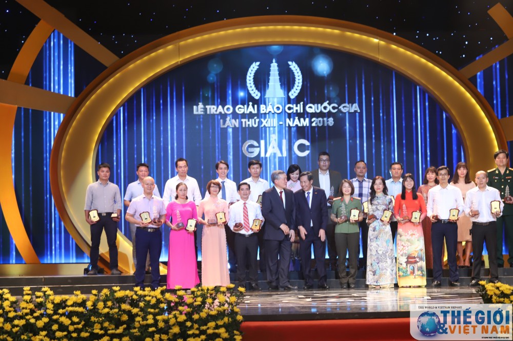 ton vinh 106 tac pham bao chi xuat sac tai le trao giai bao chi quoc gia lan thu 13