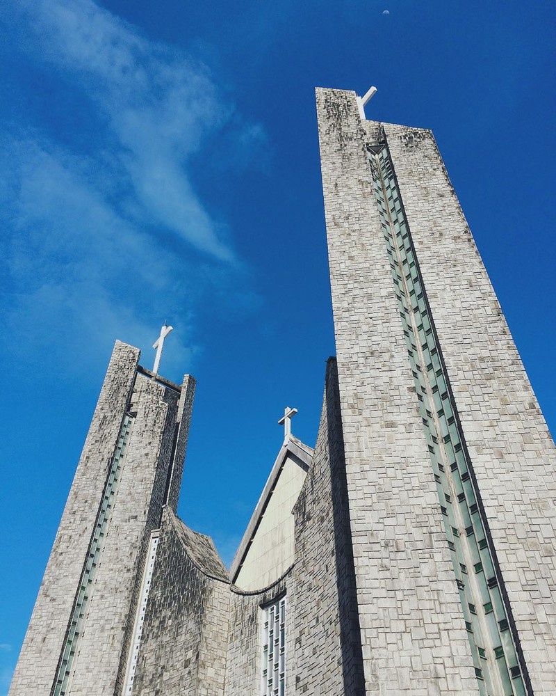 Du lịch hậu Covid-19: Ngắm vẻ cổ kính pha nét hiện đại của xứ Huế mộng mơ