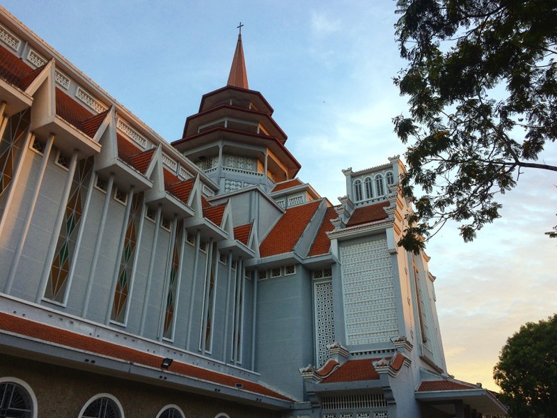 Du lịch hậu Covid-19: Ngắm vẻ cổ kính pha nét hiện đại của xứ Huế mộng mơ