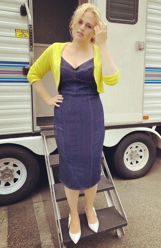 Cuộc 'lột xác' ngoạn mục của sao truyền hình Rebel Wilson