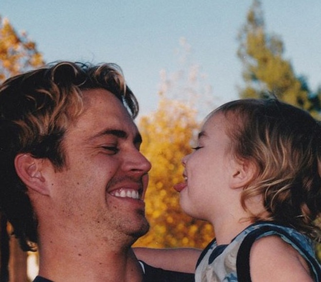 Con gái của cố tài tử Fast & Furious Paul Walker trở nên mạnh mẽ, quyến rũ