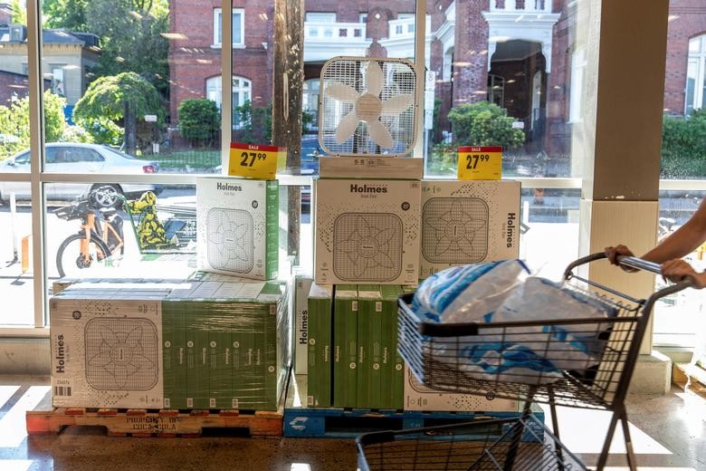 Cuộc sống người dân Mỹ dưới đợt nắng nóng kỷ lục 41 độ C