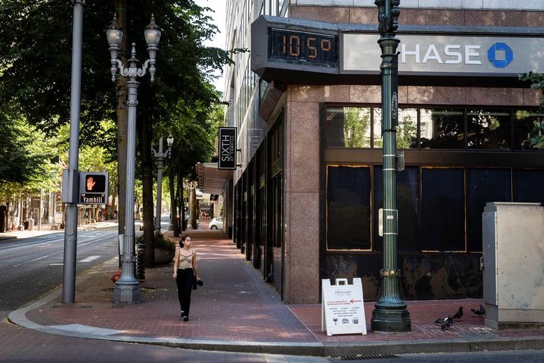 Cuộc sống người dân Mỹ dưới đợt nắng nóng kỷ lục 41 độ C