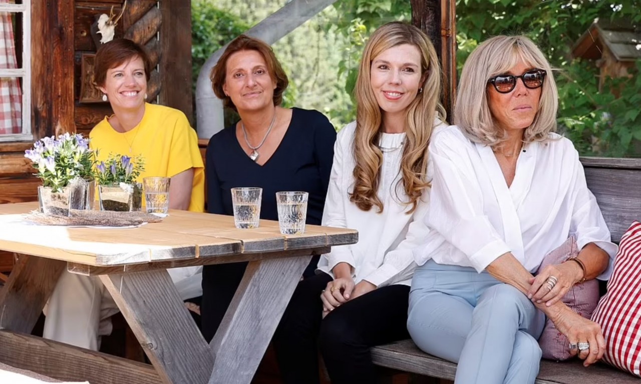 Hoạt động của vợ các nhà lãnh đạo châu Âu tại Hội nghị thượng đỉnh G7