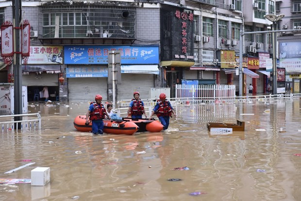 Cảnh ngập lụt tại Phúc Kiến, Trung Quốc, ngày 19/6/2022. (Ảnh: THX/TTXVN)