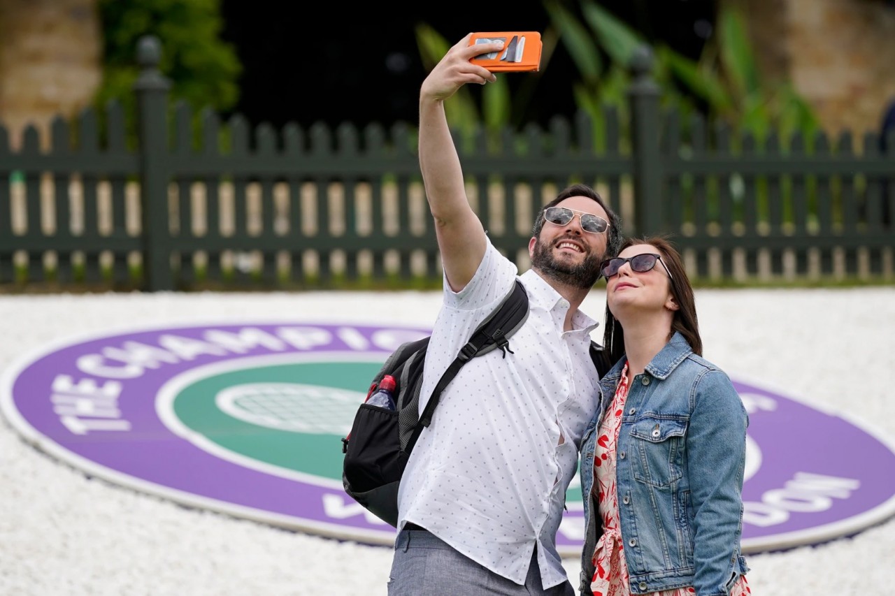 Wimbledon 2022: Khoảnh khắc vui buồn lẫn lộn của các ngôi sao quần vợt