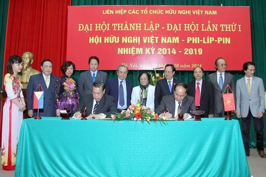 Việt Nam - Philippines: 45 năm qua những bức ảnh