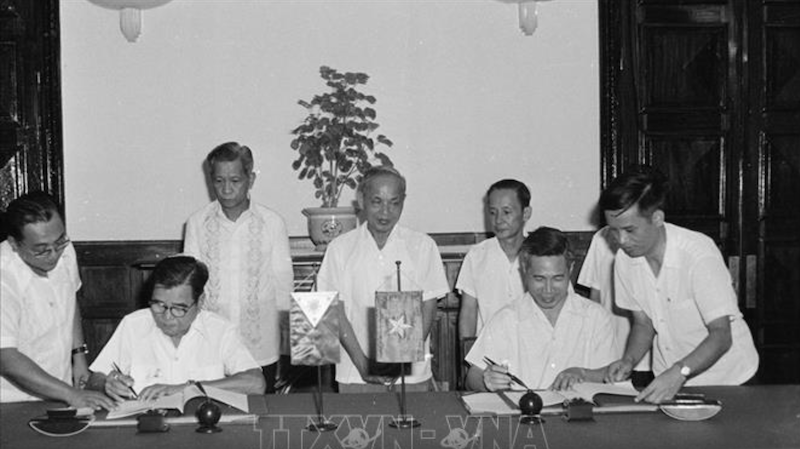Việt Nam - Philippines: 45 năm qua những bức ảnh