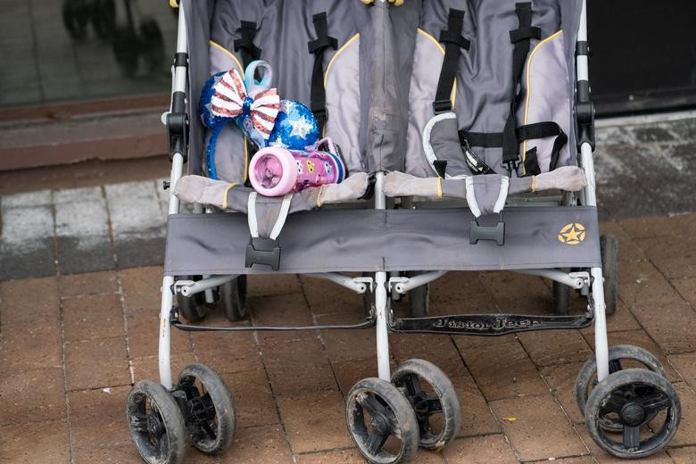 Cận cảnh vụ xả súng ở Chicago, Mỹ