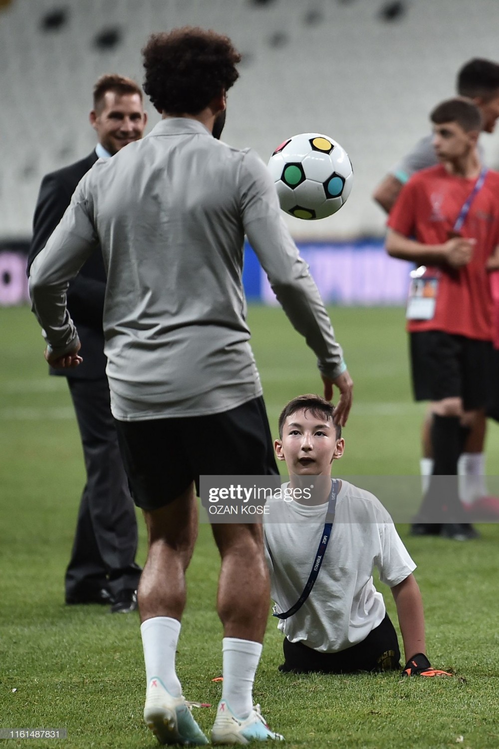 Siêu cúp UEFA: Hình ảnh tập luyện của hai đội Liverpool và Chelsea sieu cup uefa hinh anh tap luyen cua hai doi liverpool va chelsea truoc gio thi dau