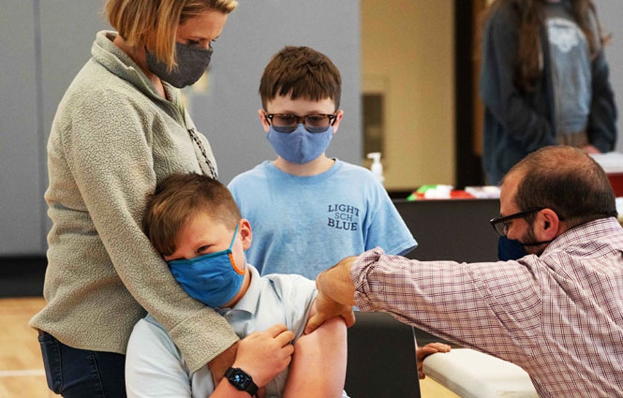 Trẻ em có cần tiêm vaccine Covid-19? Đến tuổi nào được tiêm?