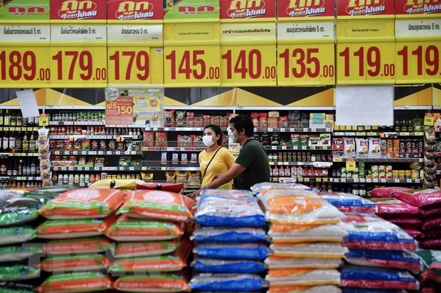 Hàng hóa được bày bán tại siêu thị ở Bangkok, Thái Lan. (Nguồn: AFP)