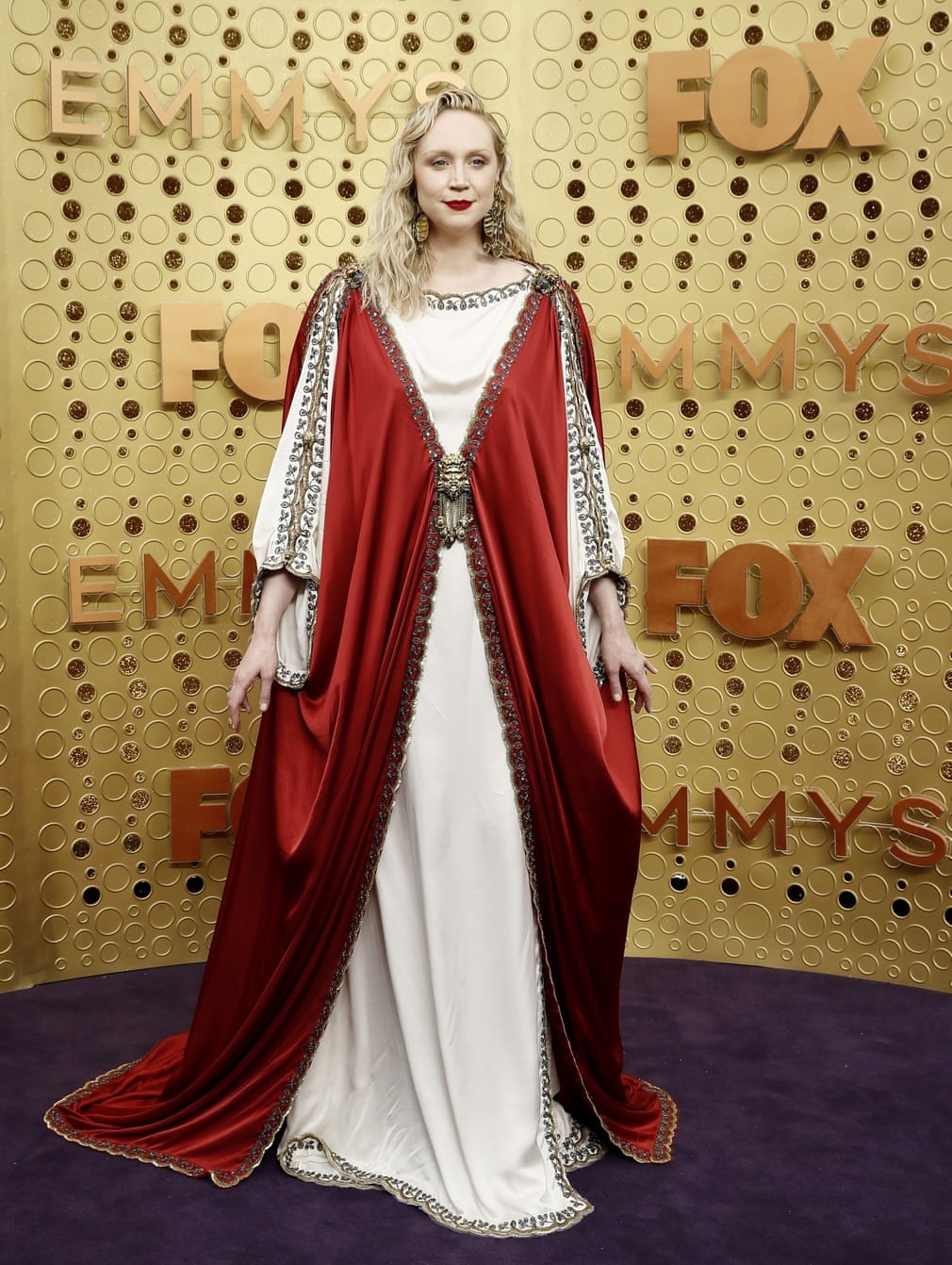 diem danh cac sao tren tham do emmy 2019